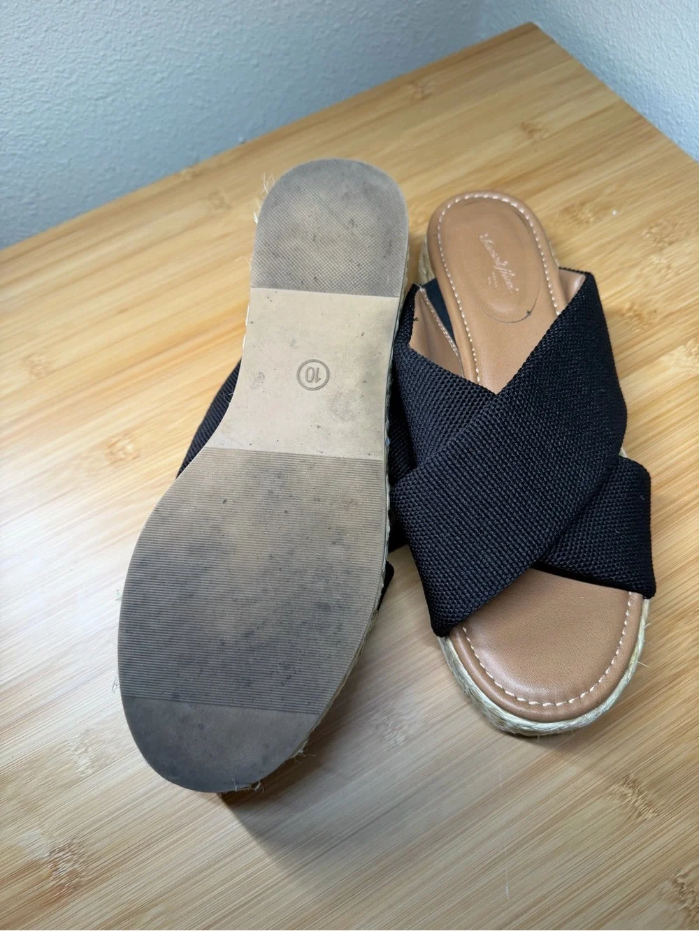 Universal Thread Black Desi Platform Espadrille Crisscross Sandals Size 10
